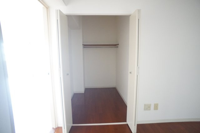 ロータリー宝塚南口の収納