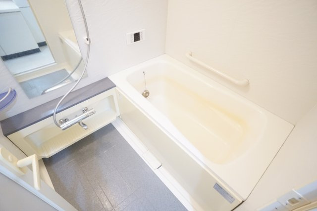 ロータリー宝塚南口の浴室