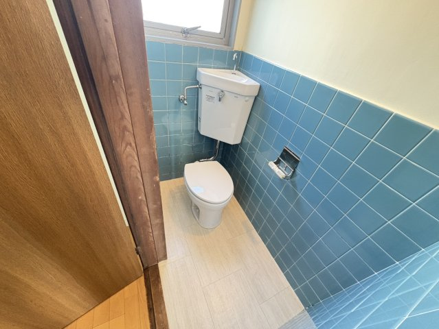 第一シャトー鴻ノ台のトイレ