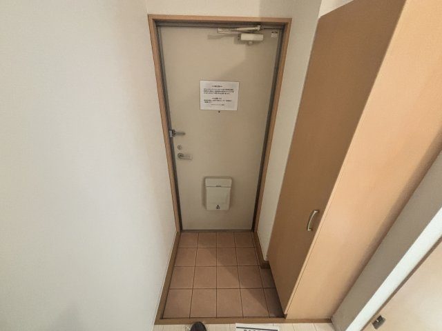 メゾン御影の玄関