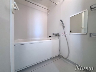 【浴室】 | フィオーレレジデンス | きれいなお風呂です