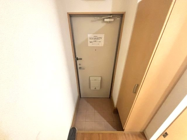 メゾン御影の玄関