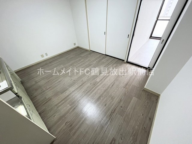 大阪市鶴見区諸口６丁目の賃貸マンションの内装