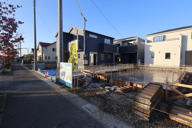 《仲介手数料無料》岩槻区大字岩槻503(2号棟)新築一戸建てリーブルガーデンの外観|撮影日 2025年10月18日 16:00 晴れ