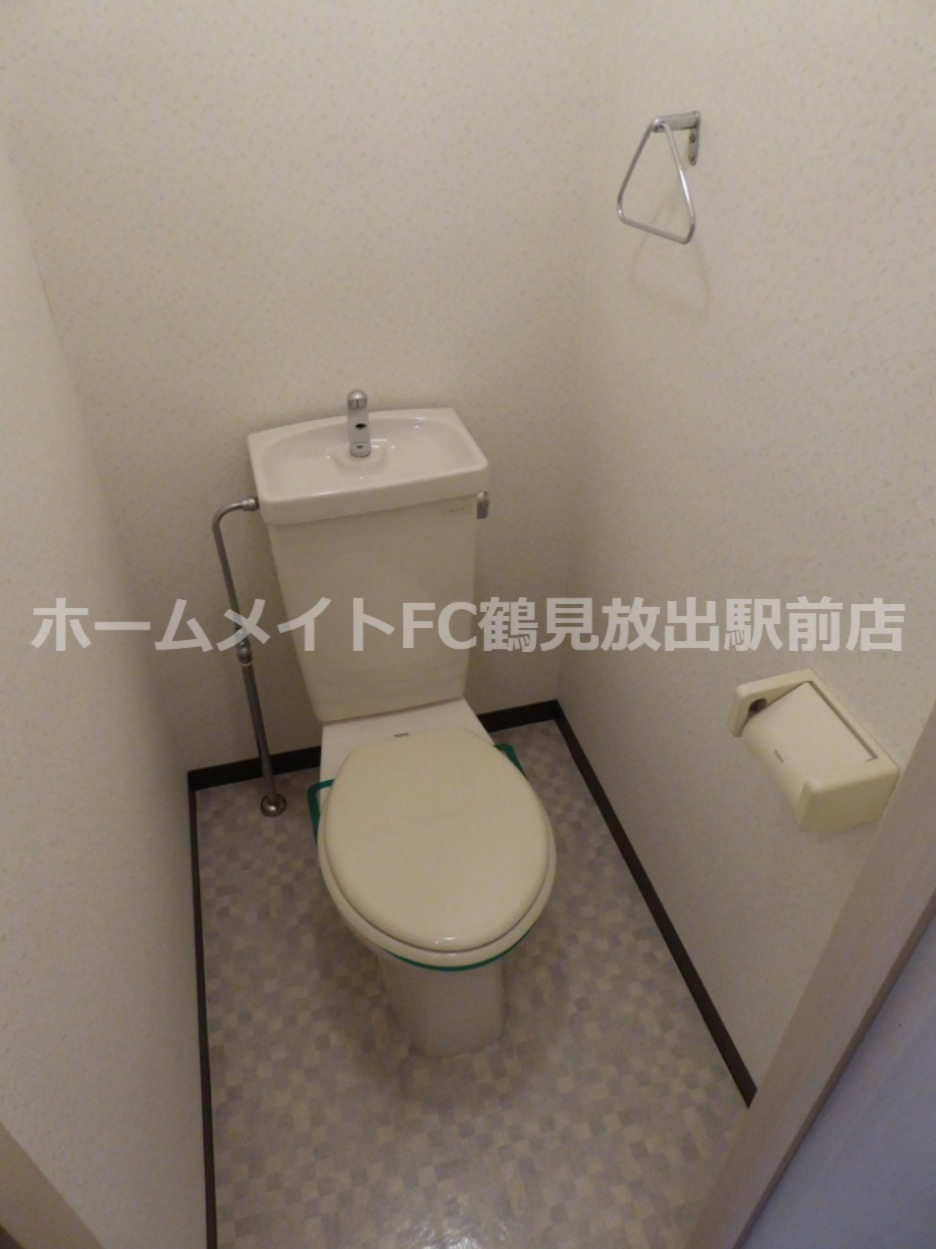 東大阪市高井田の賃貸マンションのトイレ