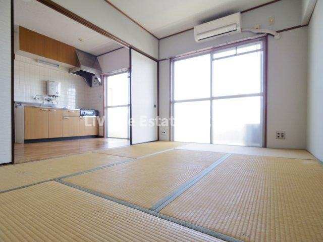 三沢ビルの寝室