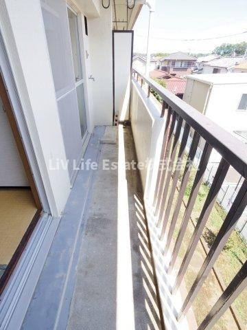 三沢ビルのバルコニー