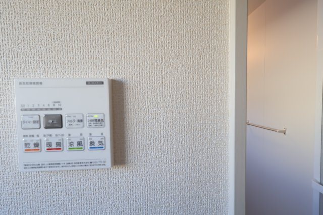 《仲介手数料無料》岩槻区大字岩槻6753(1号棟第2)新築一戸建てリーブルガーデンの浴室|撮影日 2025年11月22日 13:30 晴れ