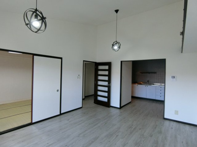 【居間・リビング】 | パークシティ赤見台エステート第二 5号棟