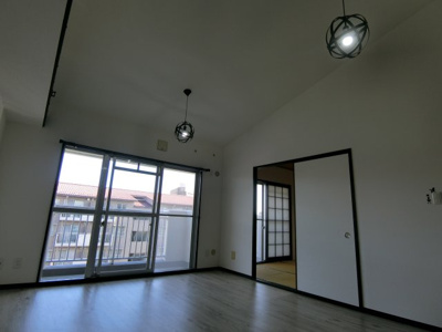 【居間・リビング】 | パークシティ赤見台エステート第二 5号棟