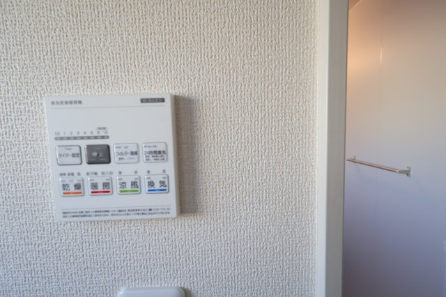 《仲介手数料無料》岩槻区大字岩槻6753(4号棟第2)新築一戸建てリーブルガーデンの浴室|撮影日 2025年11月22日 13:30 晴れ