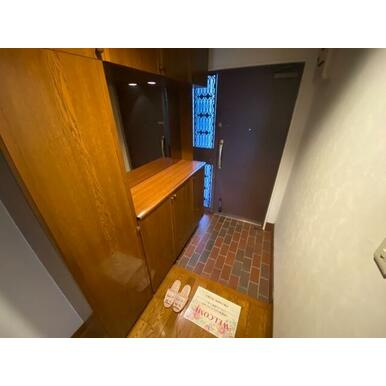 フォーシーズンズ芦屋の玄関