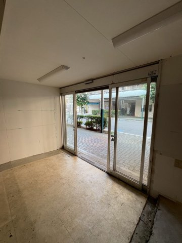 ジェムハイツの玄関