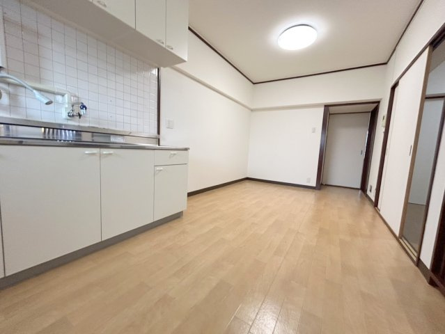 瑞光コーポの居間・リビング