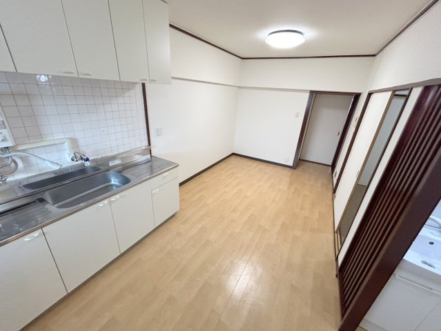 瑞光コーポの居間・リビング