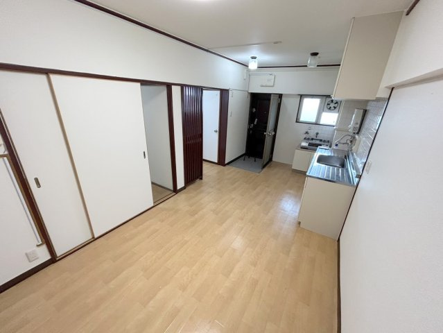 瑞光コーポの居間・リビング