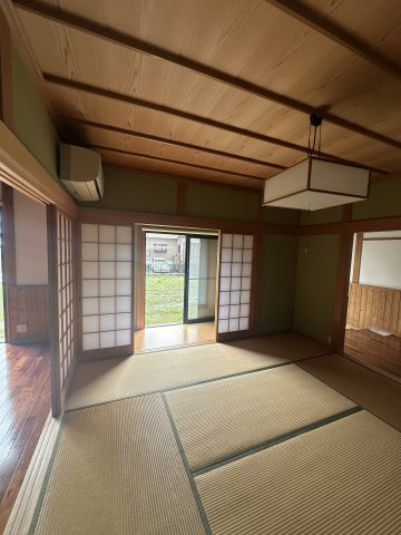 豊田市美里2丁目貸家の和室