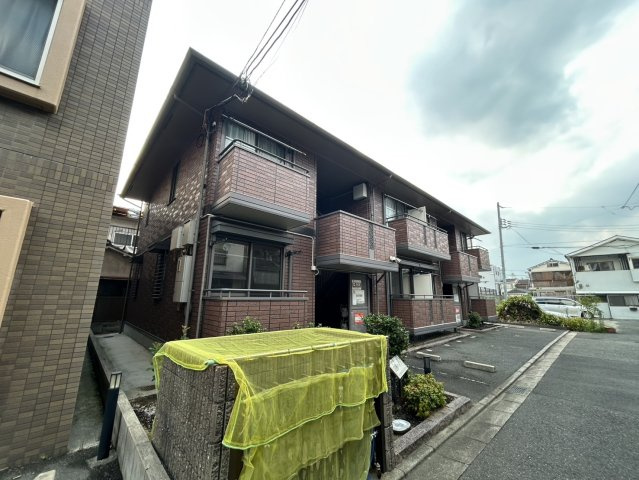 白樺ハイツの外観