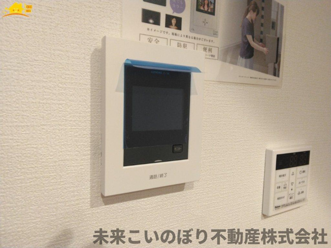 【防犯設備】 | TVインターフォンは来訪者の確認にとても便利で安心です。
録画システム付きなので、留守時の確認も可能です。