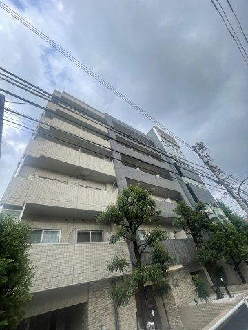 新宿区北新宿４丁目の賃貸マンションの外観|外観は落ち着いています