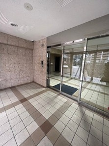 【エントランス】 | 藤和ハイタウン和白丘Ⅱ | 安全に配慮されたオートロックマンションです。室内ＴＶモニタ付インターホンで来訪者を確認できます