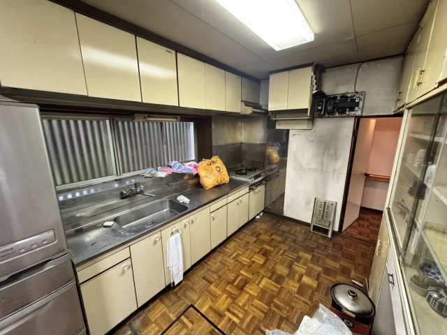 大神町4丁目貸家のキッチン