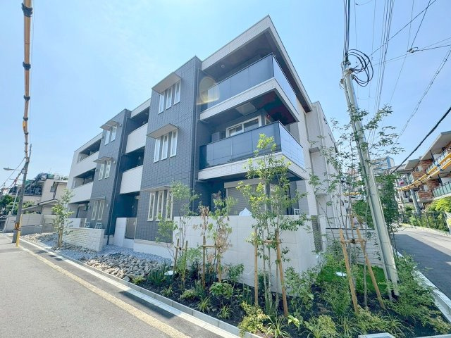 D-ROOM上新庄南口の外観