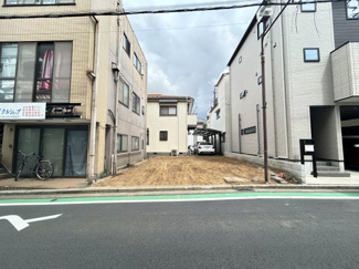 【前面道路含む現地写真】 | ご家族との大切なお時間を過ごしたりとお好みのマイホームの設計をお手伝いいたします。