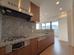 【キッチン】 | 2025年10月3日撮影