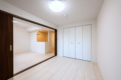 【洋室】 | ライオンズガーデン芦花公園