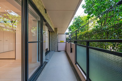 【バルコニー】 | ライオンズガーデン芦花公園