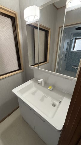 ＬｉｔｔｌｅＮｅｓｔの独立洗面台