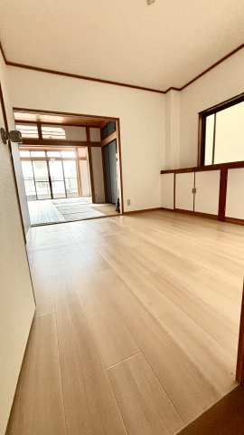ＬｉｔｔｌｅＮｅｓｔの居間・リビング