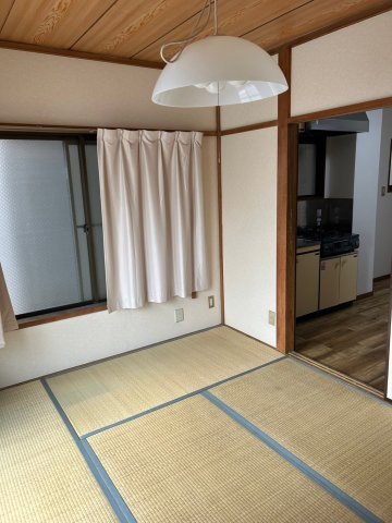 森川ビルの和室