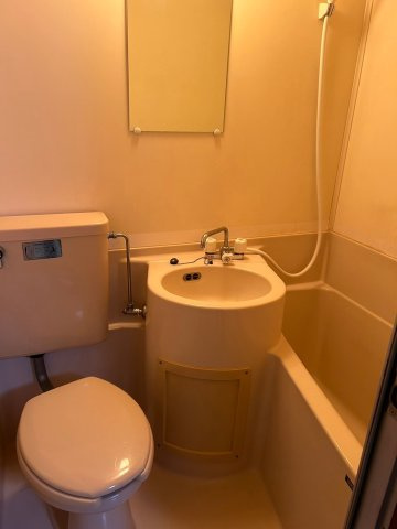 森川ビルの浴室