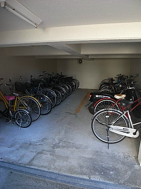 サンハイツ白鳩Ⅰの外観