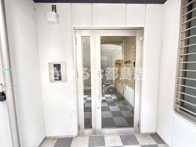 フィユフラッツ城東野江のエントランス