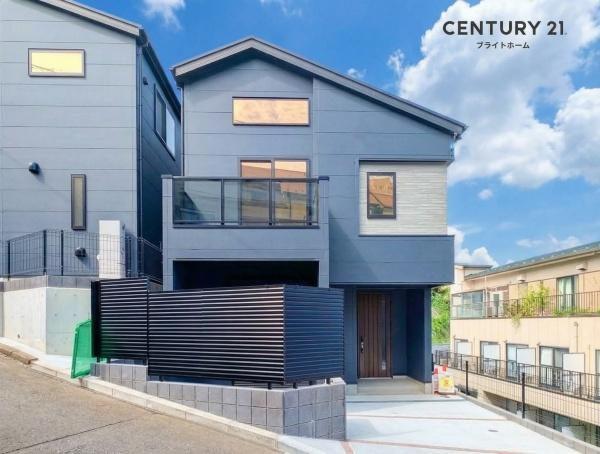 横浜市神奈川区西寺尾３丁目の新築一戸建の外観|いつでもご案内可能です！
お車でご自宅まで送迎承ります。