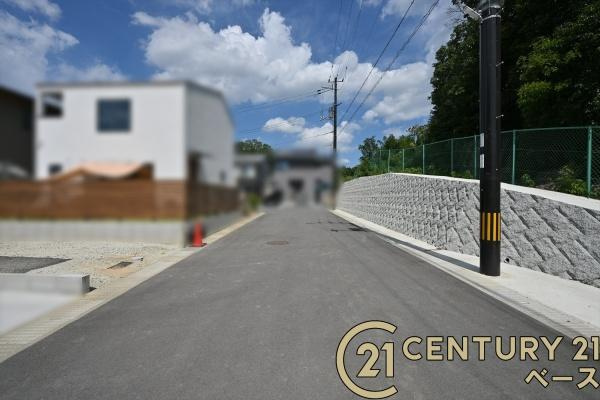 リーブルガーデン赤膚町 ２号棟 ／新築一戸建の前面道路含む現地写真|■現地撮影写真■お気軽にお問い合わせくださいませ！