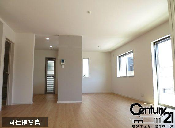 リーブルガーデン赤膚町 ２号棟 ／新築一戸建の内観：施工例|■ペアガラス使用で結露の心配もありません！■