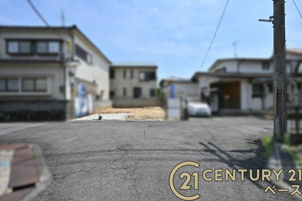 リーブルガーデン北妙法寺町 ／新築一戸建の前面道路含む現地写真|■現地撮影写真■中学校も徒歩圏内でお子様の通学にも安心の立地です。