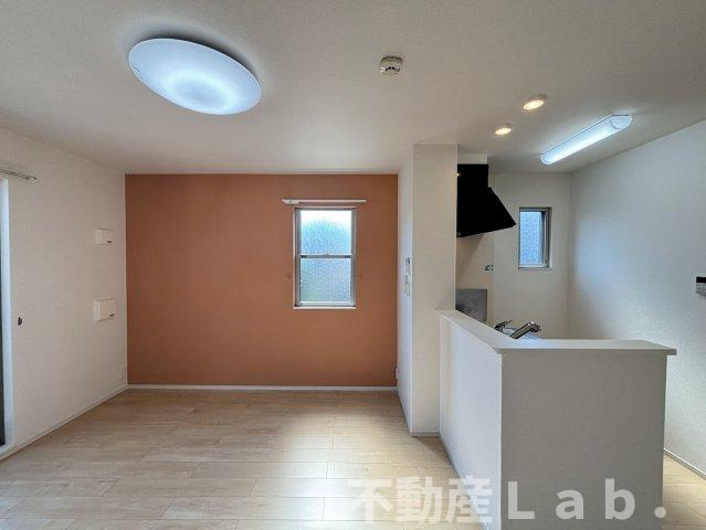 ユニバースハウスⅡの居間・リビング