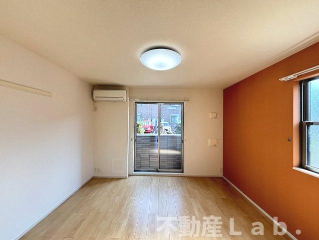 ユニバースハウスⅡの居間・リビング