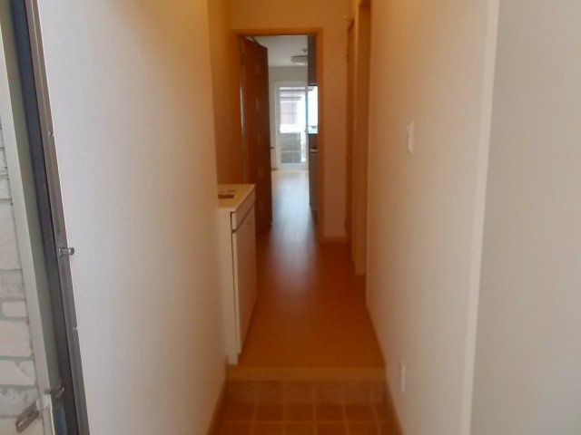 パインヒルの玄関