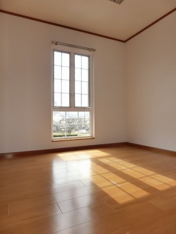 クレストール諏訪前の内装