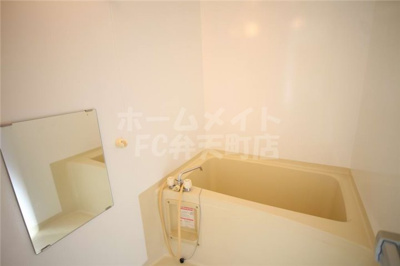 【浴室】 | ボンジュール磯路 | お風呂で日々の疲れを落としましょう