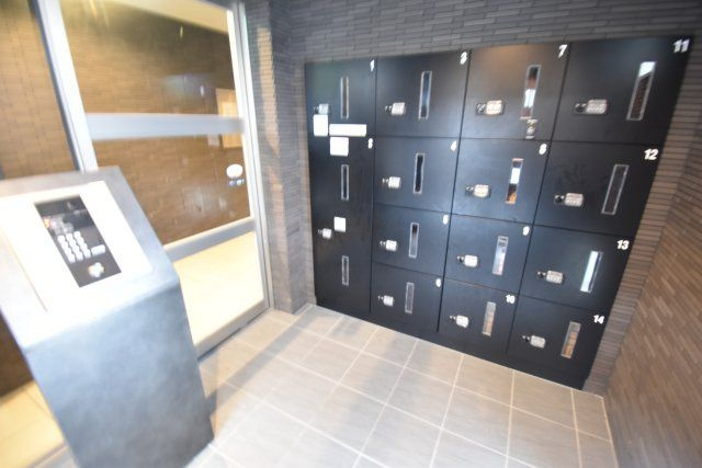 リアライズ長居公園通のエントランス