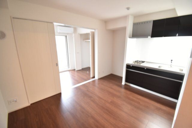 リアライズ長居公園通の居間・リビング