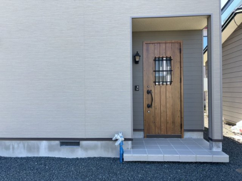 【玄関】 | 北見市南町１丁目６番５０号　新築戸建て