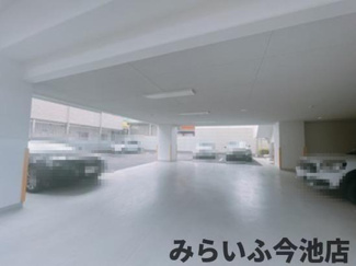 【駐車場】 | 平面駐車場